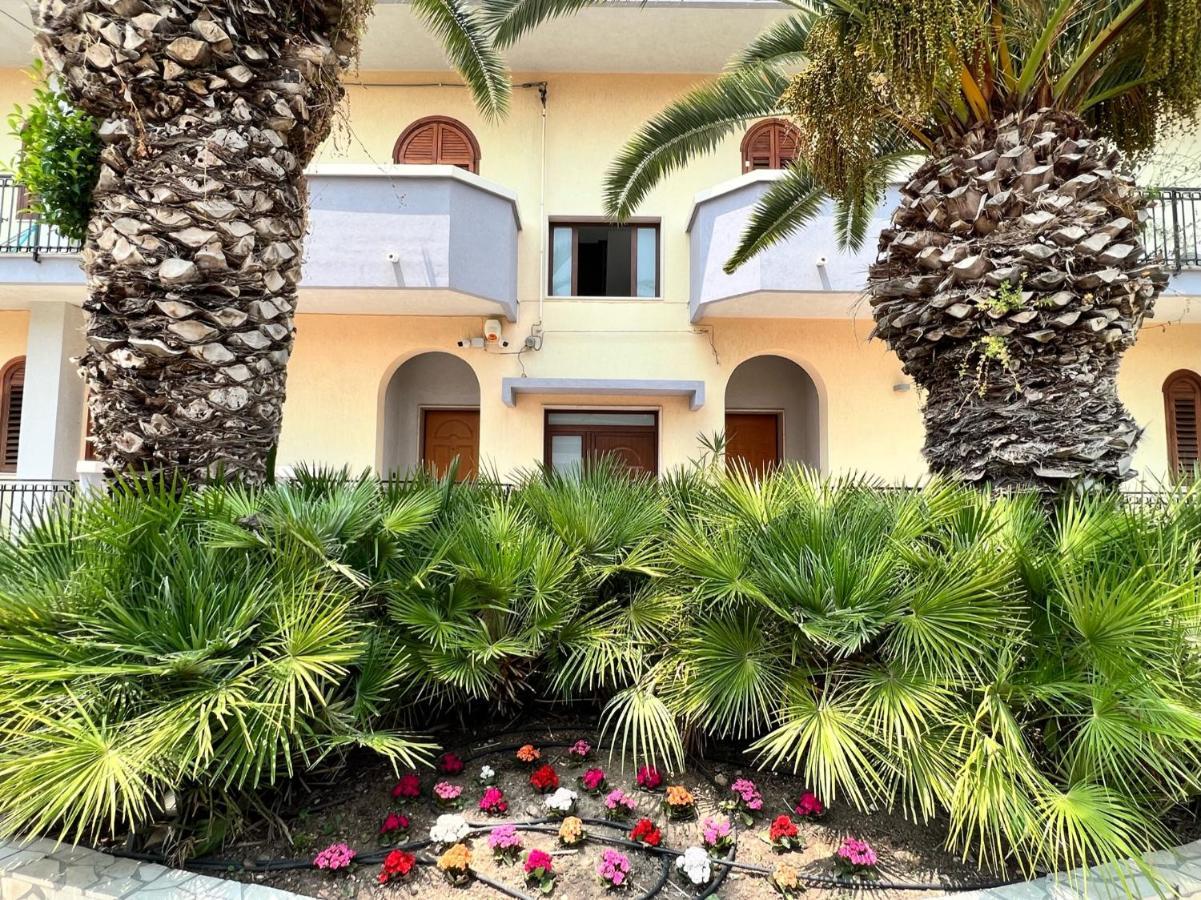 Rocamar Apartment Авола Екстериор снимка