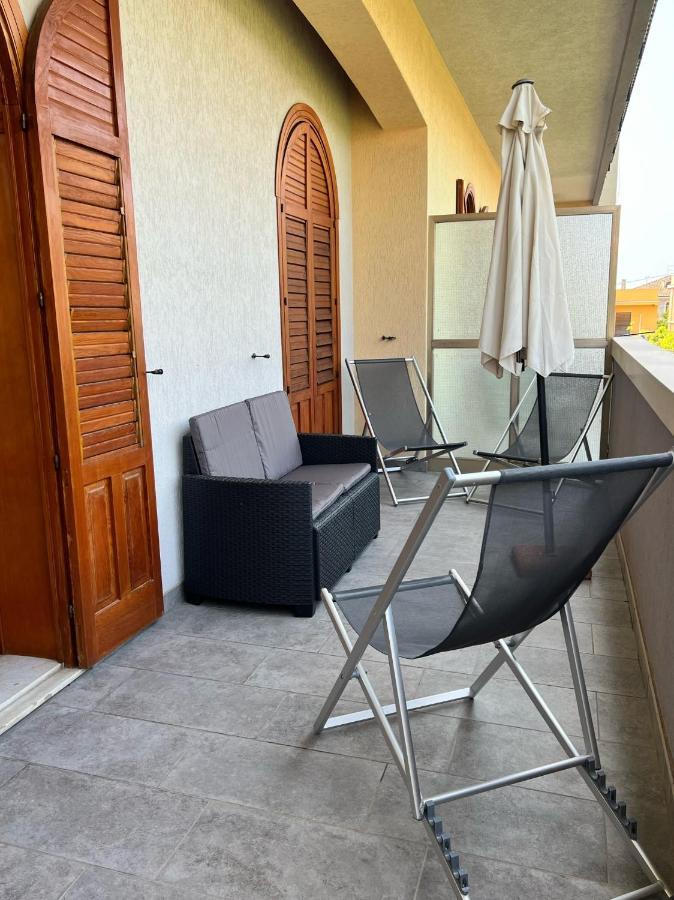 Rocamar Apartment Авола Екстериор снимка